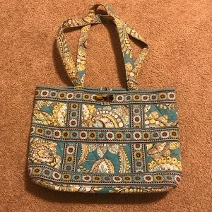 LAST CHANCE Vera Bradley Peacock Small Toggle Tote